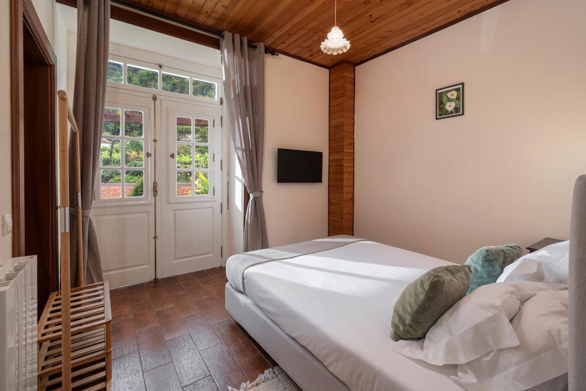 Casa Da Faja Alta - With Breakfast Included, By An Island Apart Jogo da Bola 외부 사진